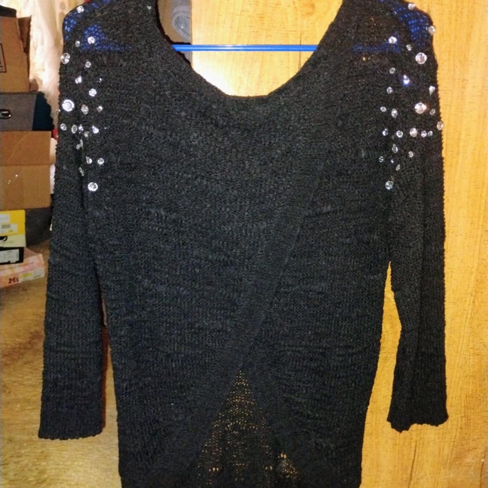 Black  Sweater with Embellished Shoulders w/ Quarter Length Sleeves Size L
